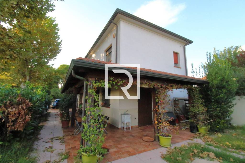 casa indipendente in vendita a Russi