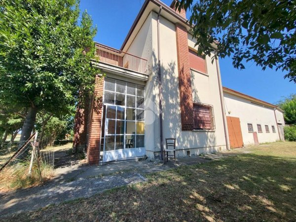 casa indipendente in vendita a Russi