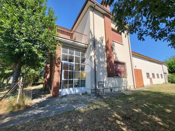 casa indipendente in vendita a Russi