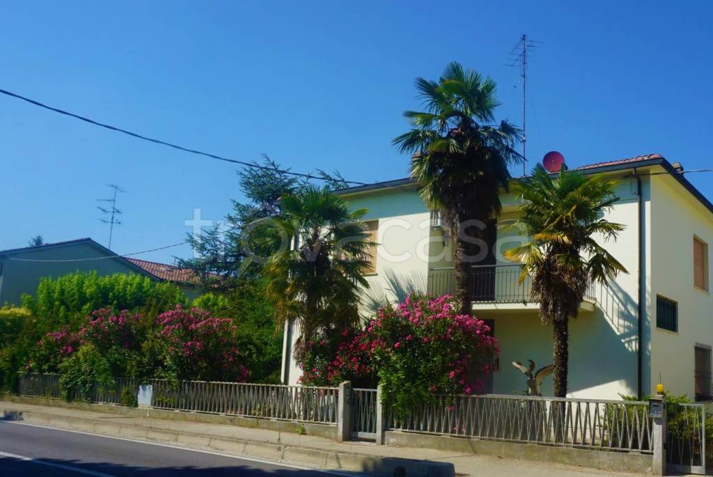 casa indipendente in vendita a Russi