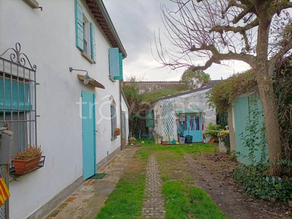 casa indipendente in vendita a Russi