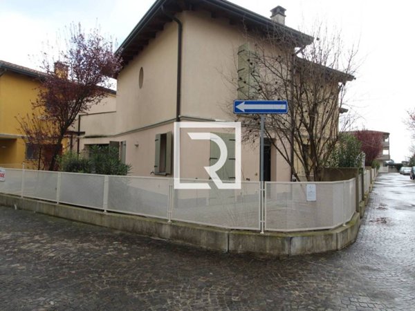 casa indipendente in vendita a Russi