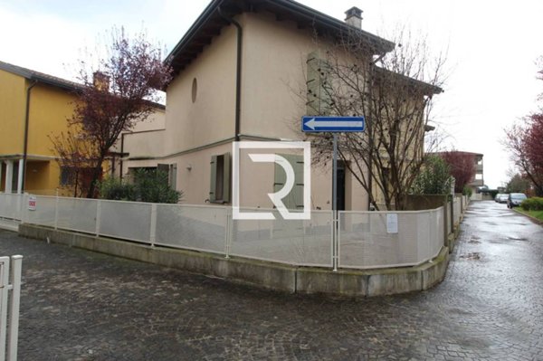 casa indipendente in vendita a Russi