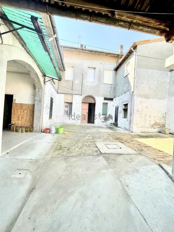 casa indipendente in vendita a Russi