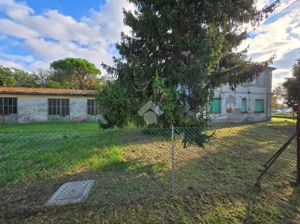 appartamento in vendita a Russi