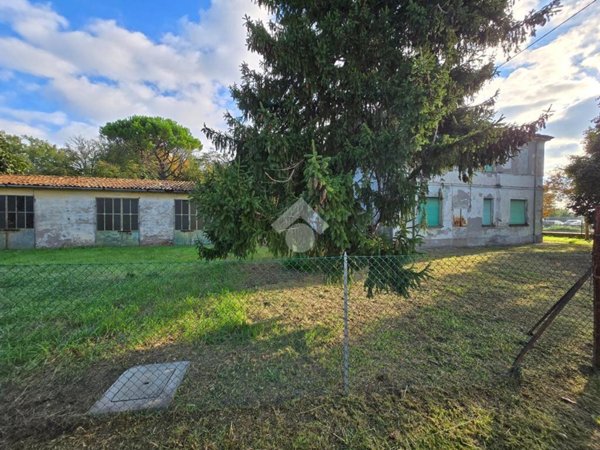 appartamento in vendita a Russi