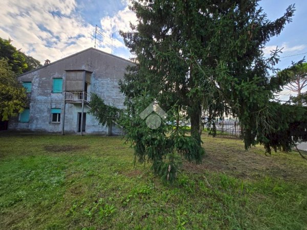 casa indipendente in vendita a Russi