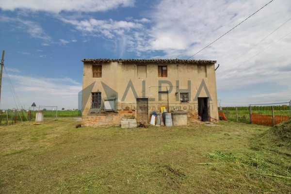 terreno edificabile in vendita a Russi