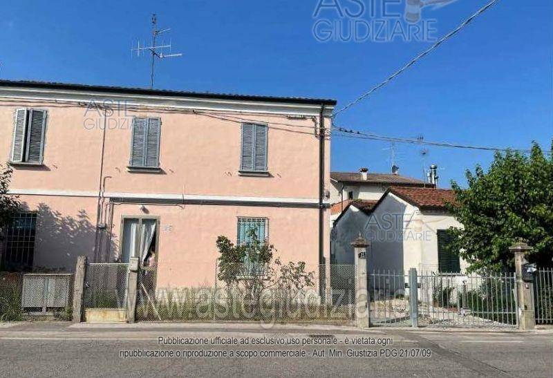 appartamento in vendita a Russi