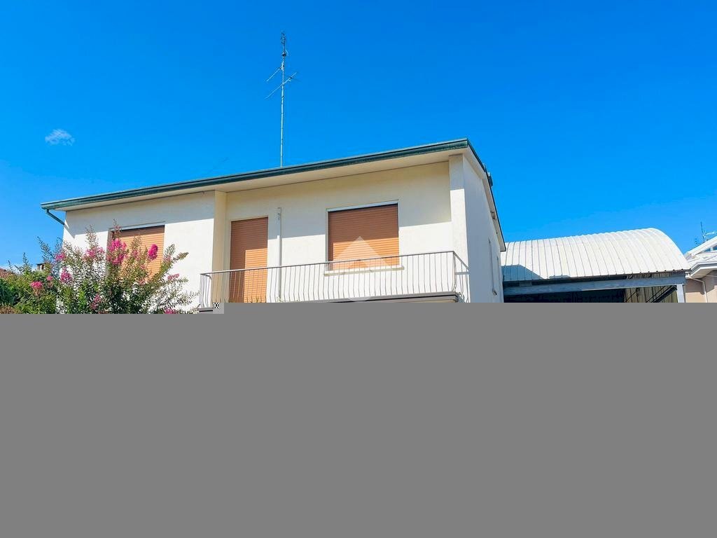 casa indipendente in vendita a Russi