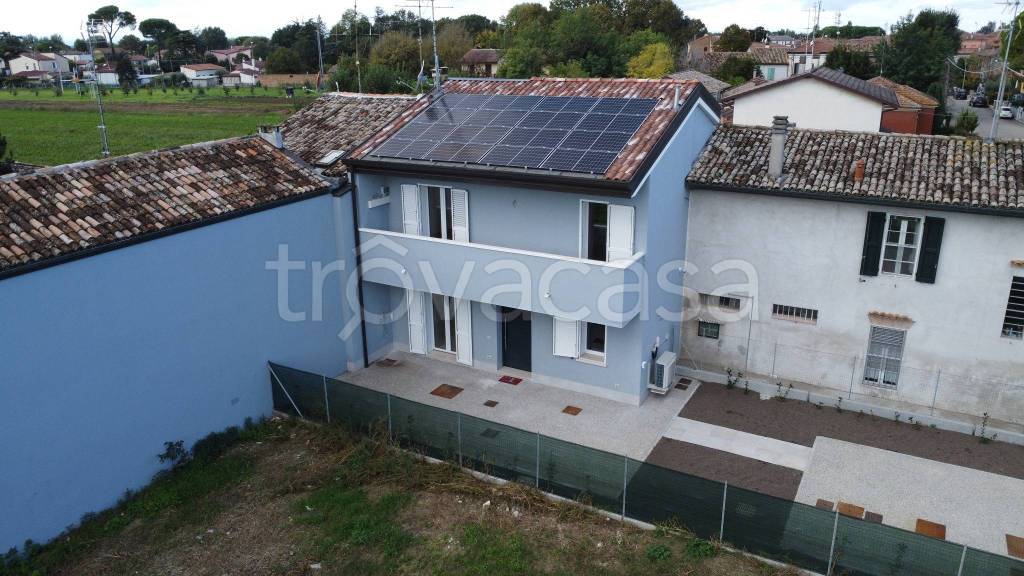 casa indipendente in vendita a Russi