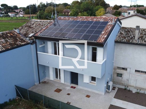casa indipendente in vendita a Russi