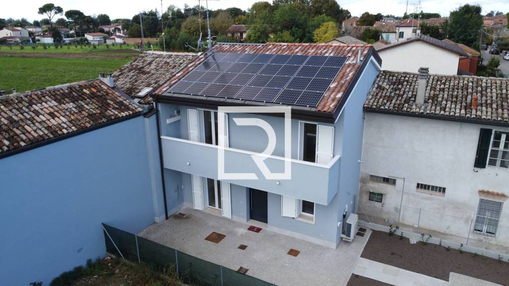 casa indipendente in vendita a Russi