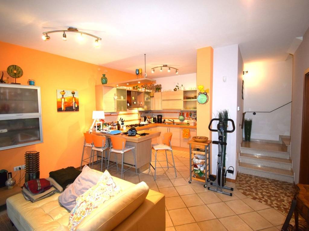 casa indipendente in vendita a Russi