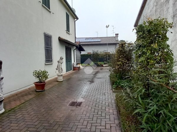 casa indipendente in vendita a Russi