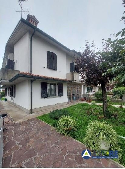 casa indipendente in vendita a Russi
