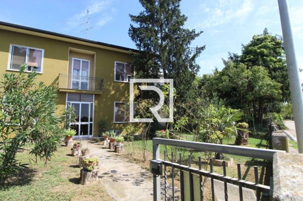 casa indipendente in vendita a Russi