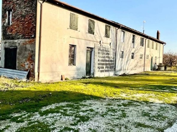 casa indipendente in vendita a Russi