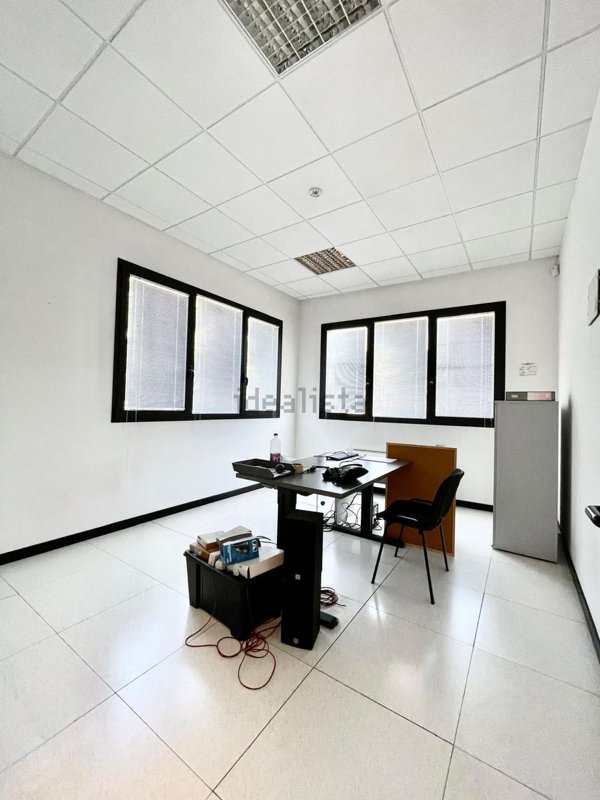 ufficio in vendita a Russi