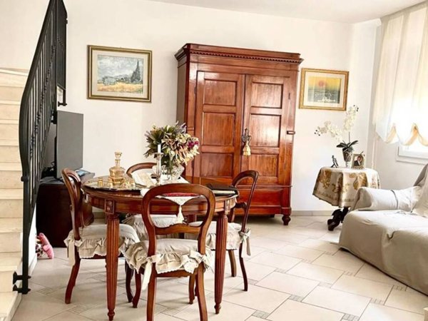 casa indipendente in vendita a Russi