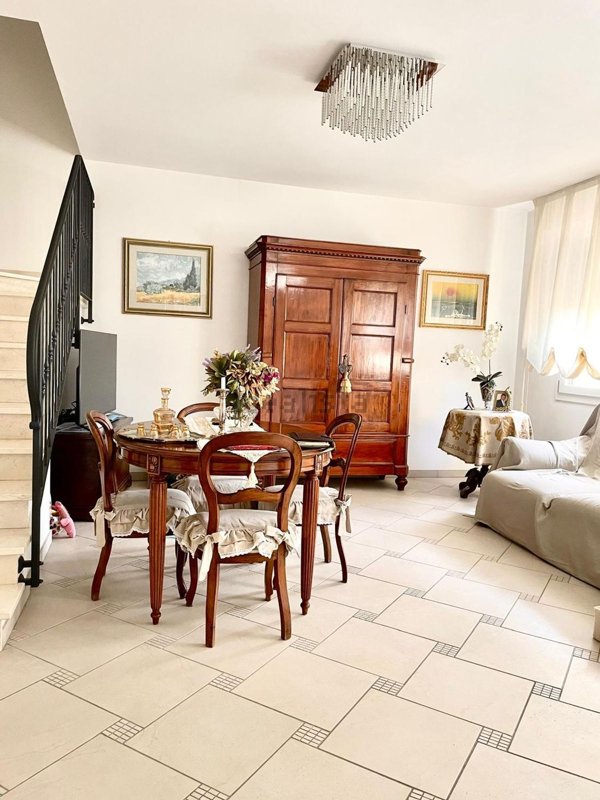 casa indipendente in vendita a Russi