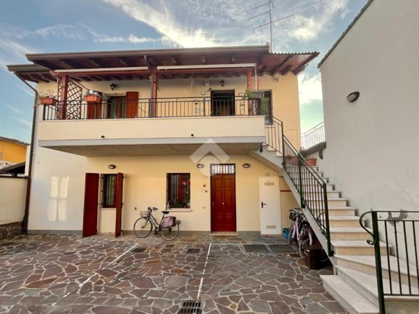 appartamento in vendita a Russi