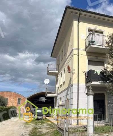 appartamento in vendita a Russi