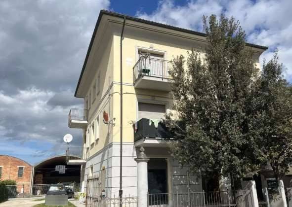 appartamento in vendita a Russi