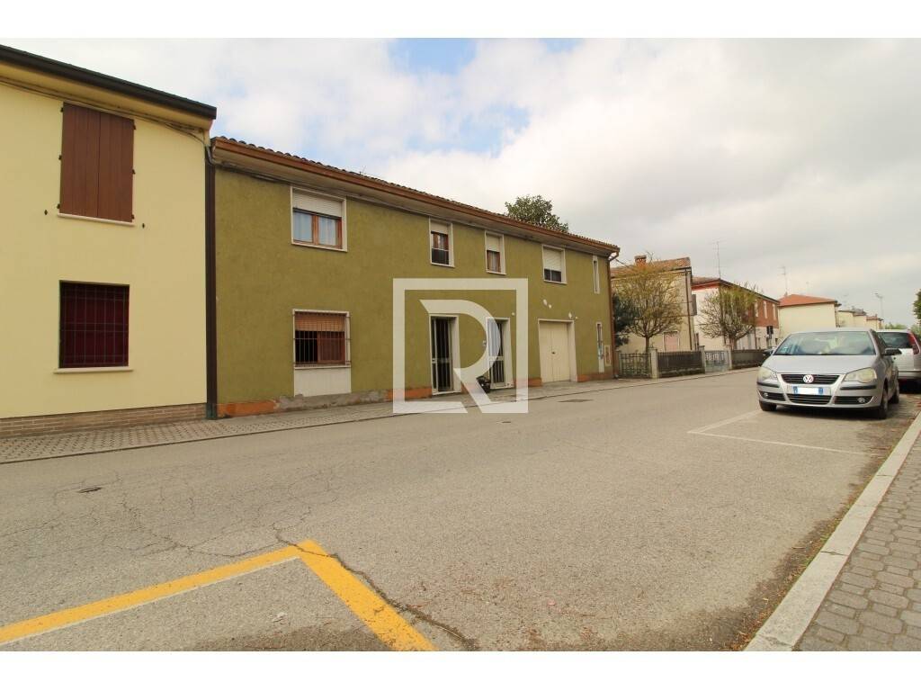 casa indipendente in vendita a Russi