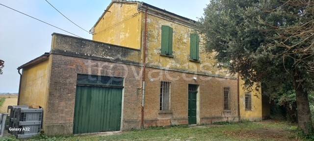 casa indipendente in vendita a Russi