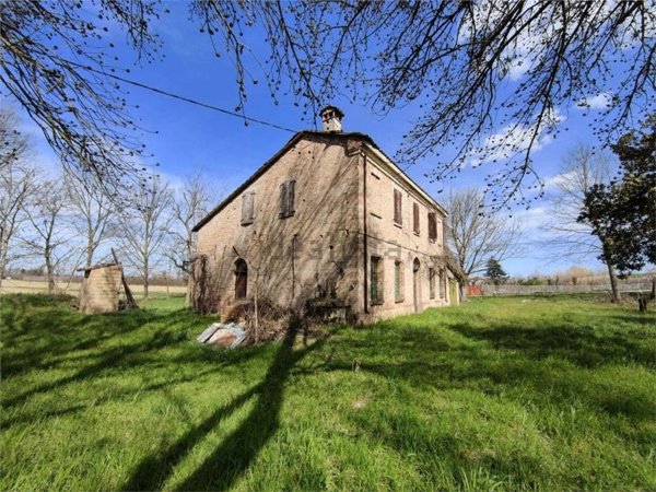 appartamento in vendita a Russi