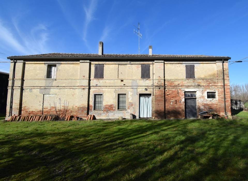 casa indipendente in vendita a Russi