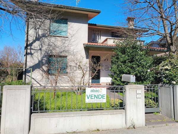 casa indipendente in vendita a Russi