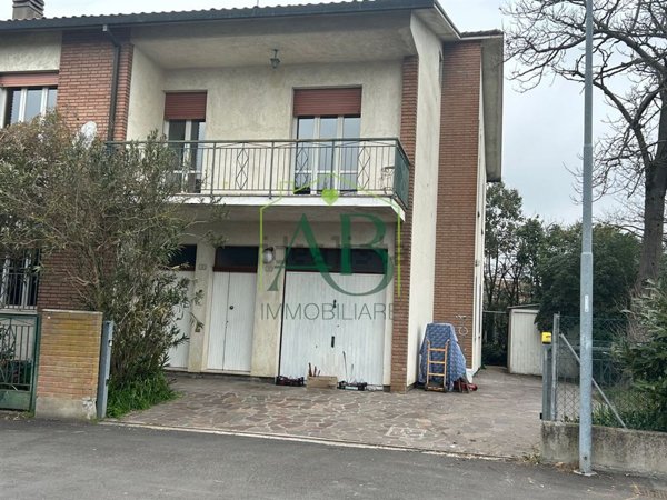 appartamento in vendita a Russi