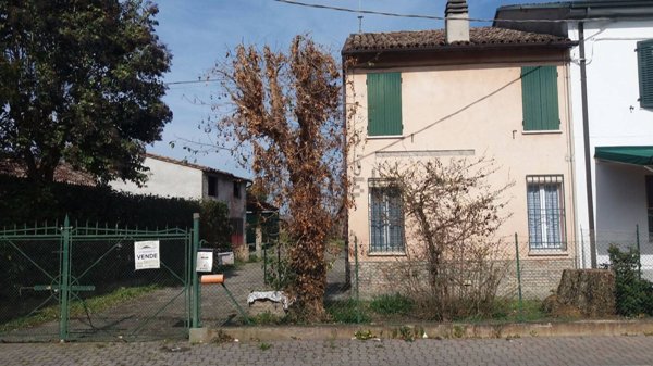 casa indipendente in vendita a Russi