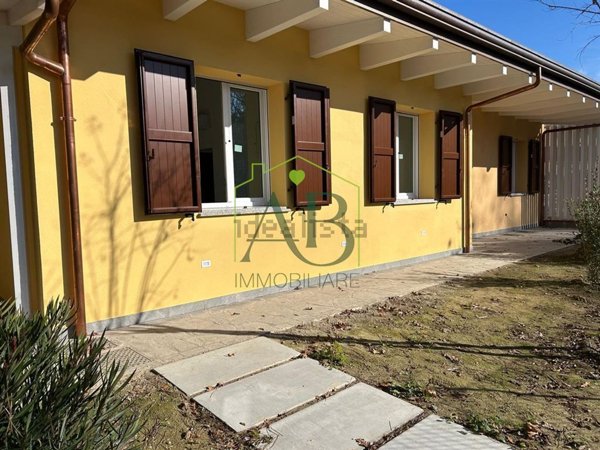 casa indipendente in vendita a Russi