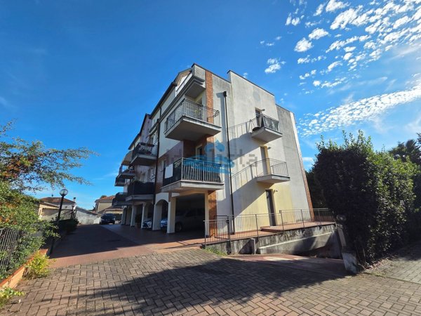 appartamento in vendita a Russi