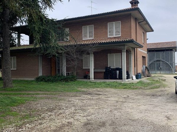 casa indipendente in vendita a Russi