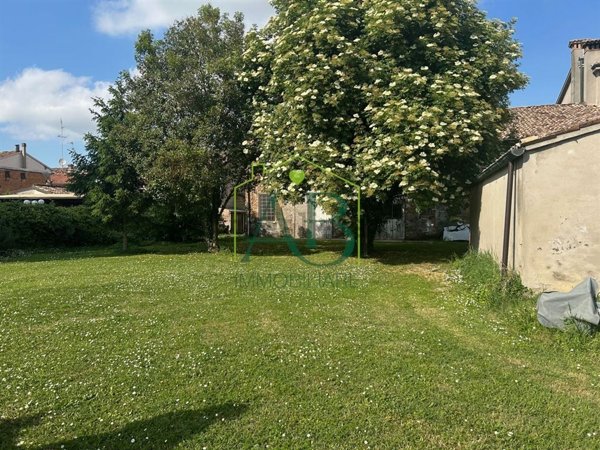 casa indipendente in vendita a Russi