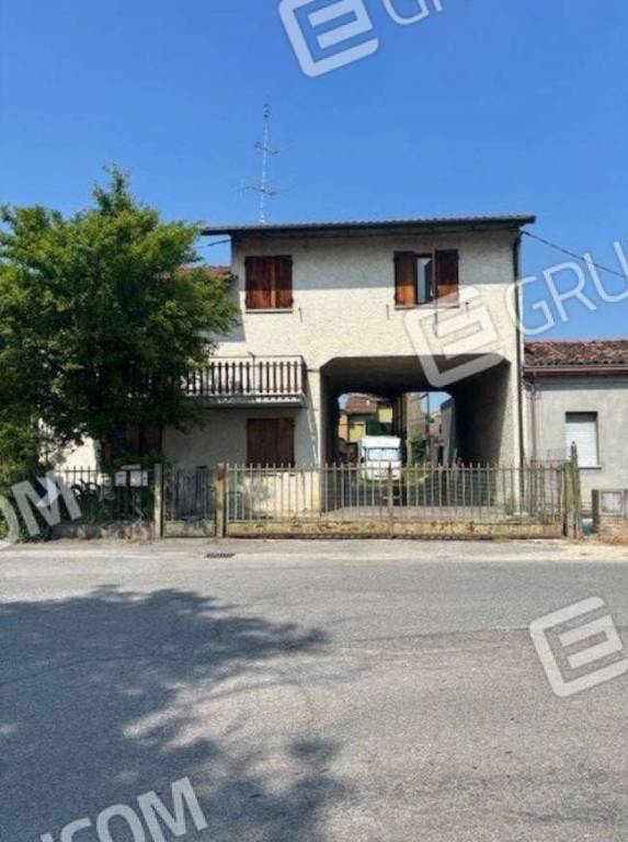 appartamento in vendita a Russi
