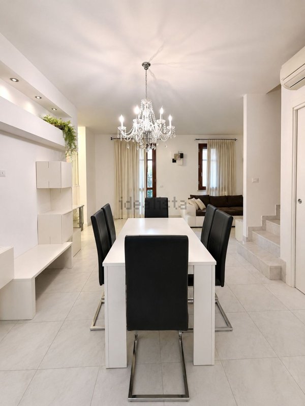 casa indipendente in vendita a Russi