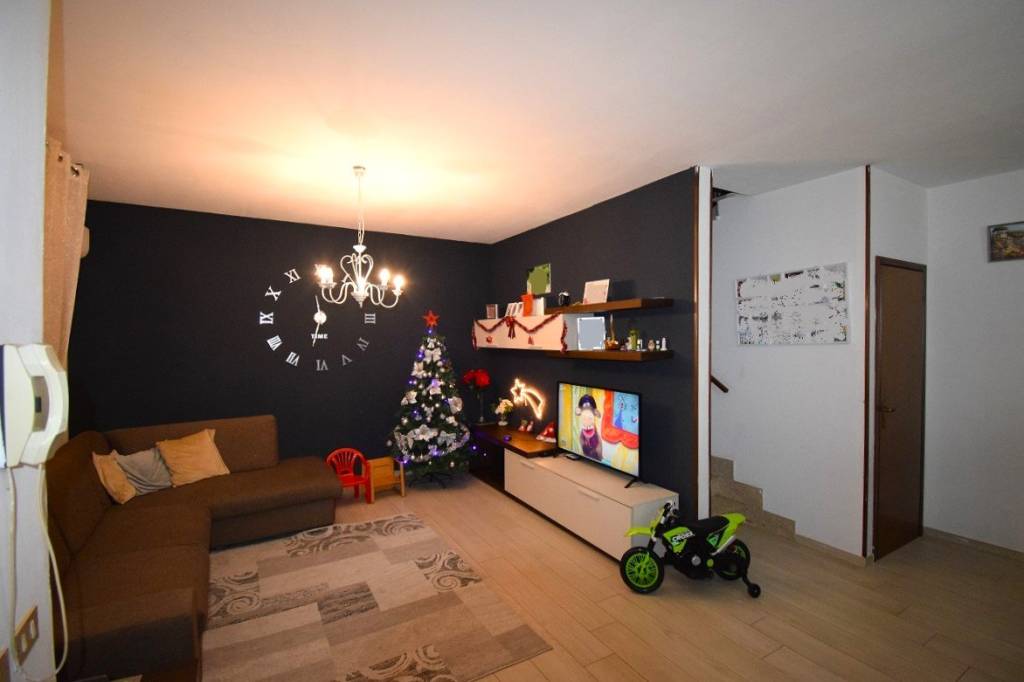 casa indipendente in vendita a Russi