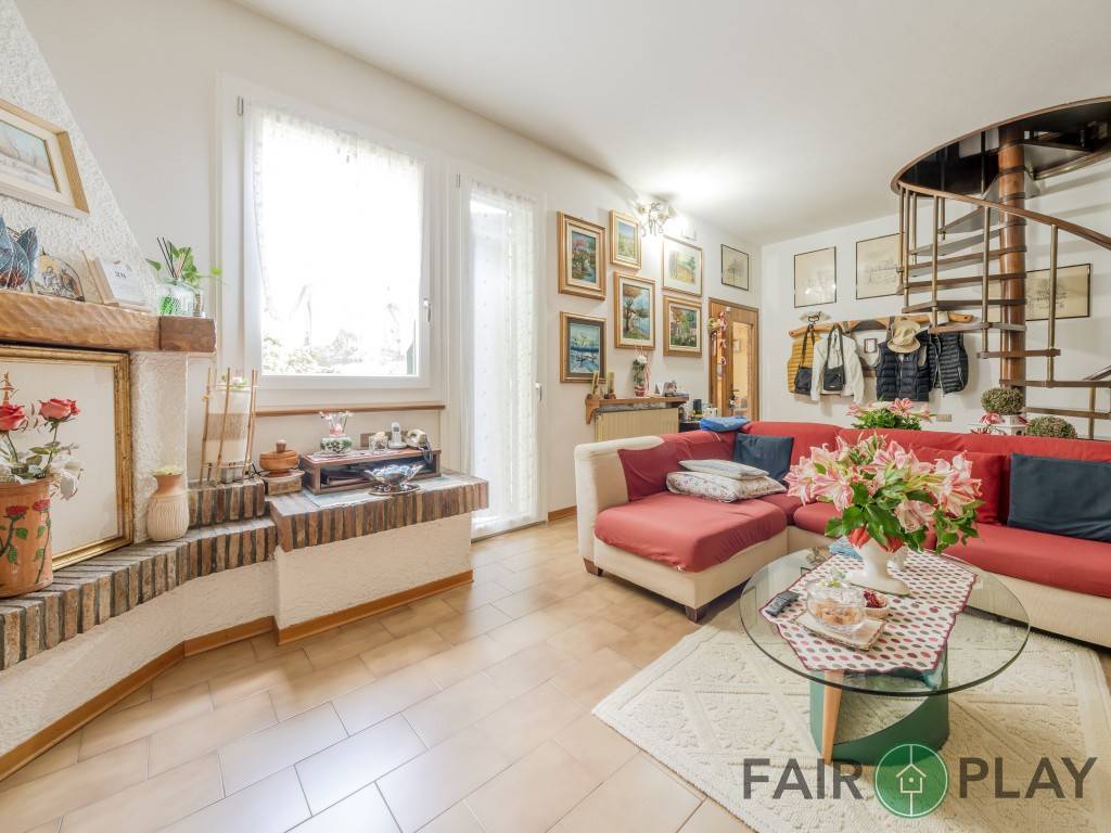 casa indipendente in vendita a Russi