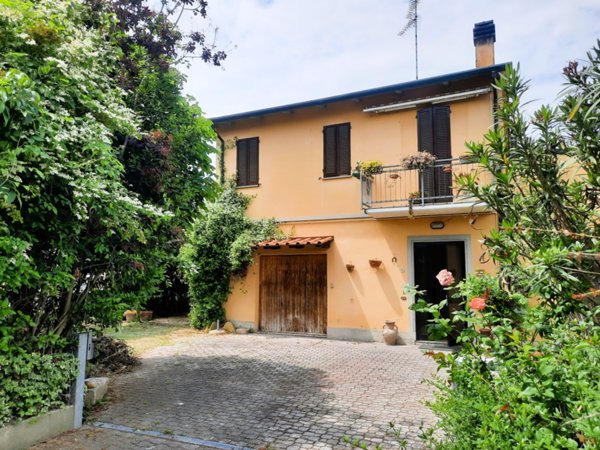 casa indipendente in vendita a Sant'Agata sul Santerno