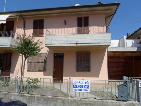 casa indipendente in vendita a Sant'Agata sul Santerno