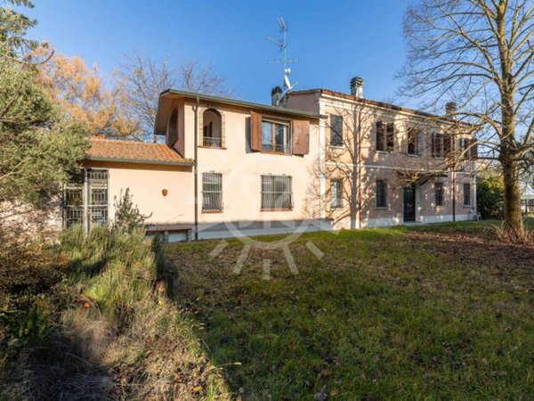casa indipendente in vendita a Sant'Agata sul Santerno