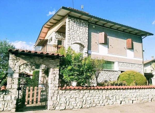 casa indipendente in vendita a Sant'Agata sul Santerno