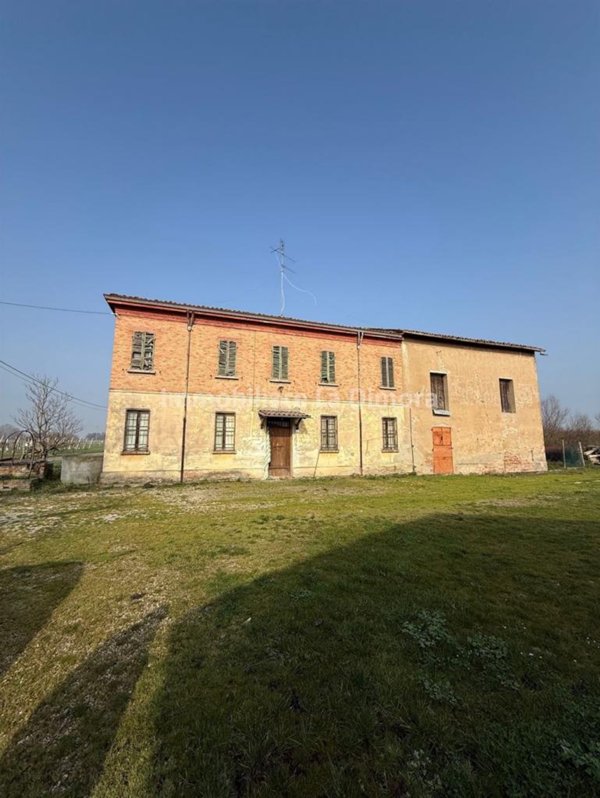casa indipendente in vendita a Sant'Agata sul Santerno