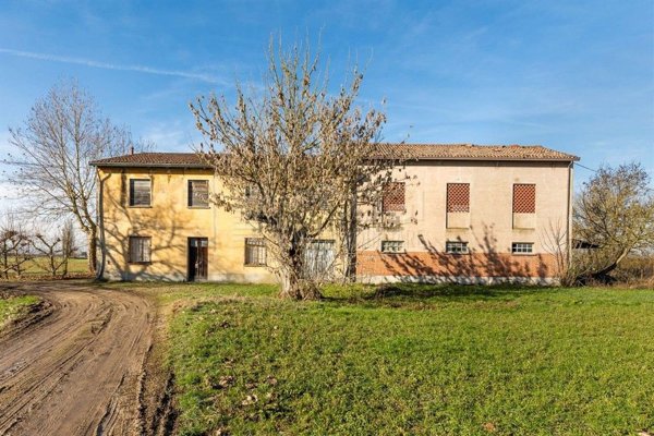 casa indipendente in vendita a Sant'Agata sul Santerno