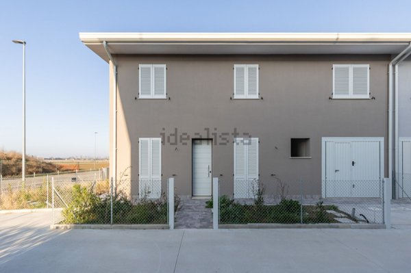 casa indipendente in vendita a Sant'Agata sul Santerno